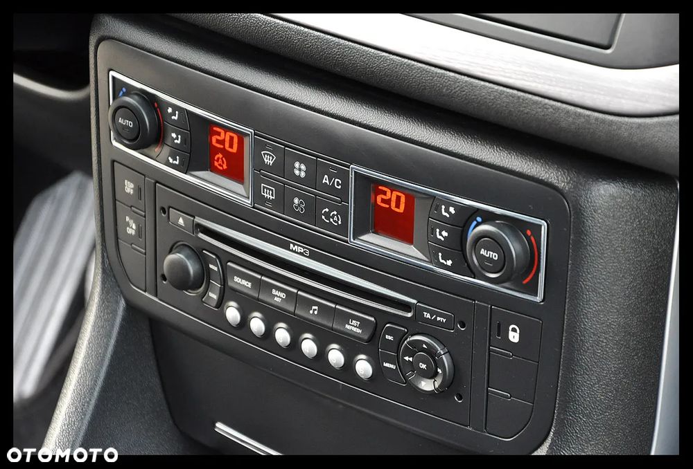 Citroën C5 2.0 HDi Exclusive - 31