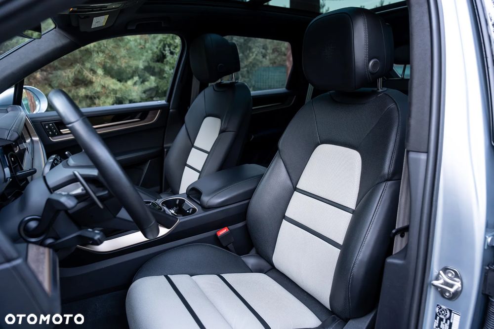 Porsche Cayenne GTS Tiptronic S - 21