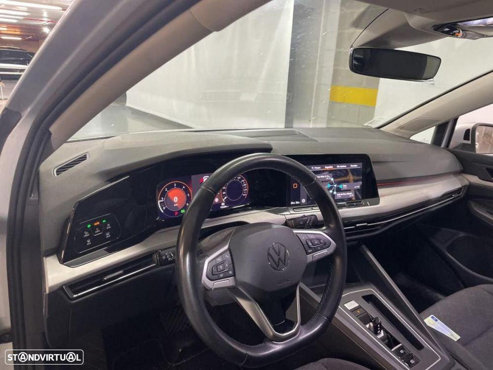 VW Golf Variant 2.0 TDi Life DSG - 6