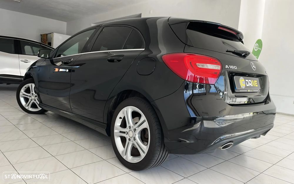 Mercedes-Benz A 180 CDI BE Edition Urban - 11