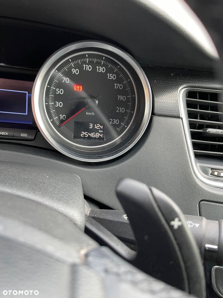 Peugeot 508 RXH 2.0 HDi HYbrid4 - 9