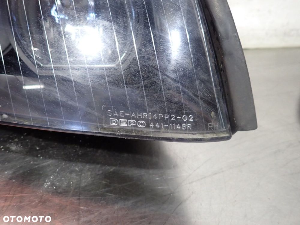 LAMPA PRAWA PRZEDNIA AUDI A4 B5 - 3