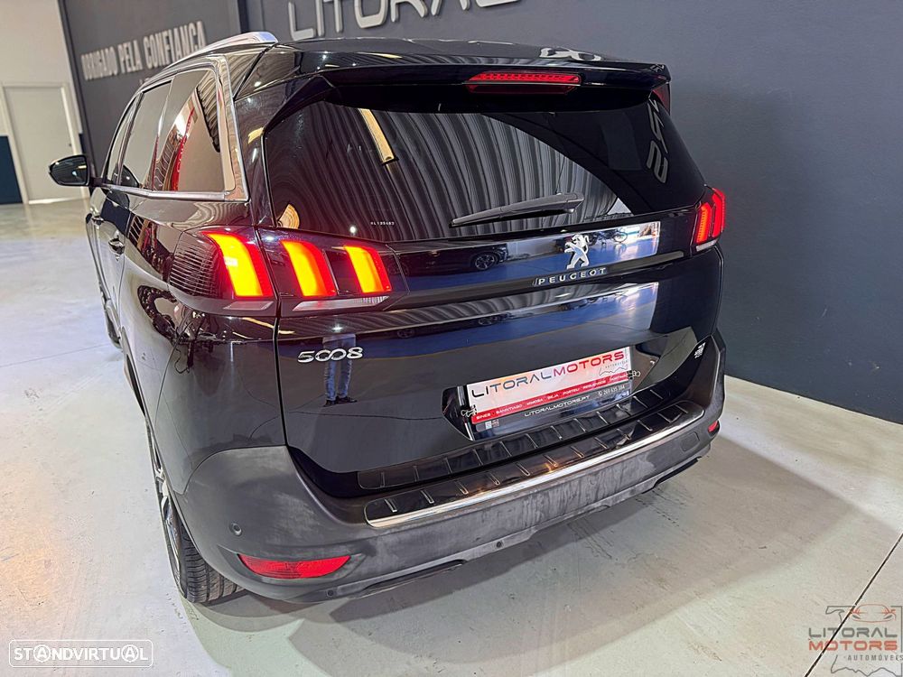 Peugeot 5008 1.2 PureTech Allure Pack EAT8 - 9