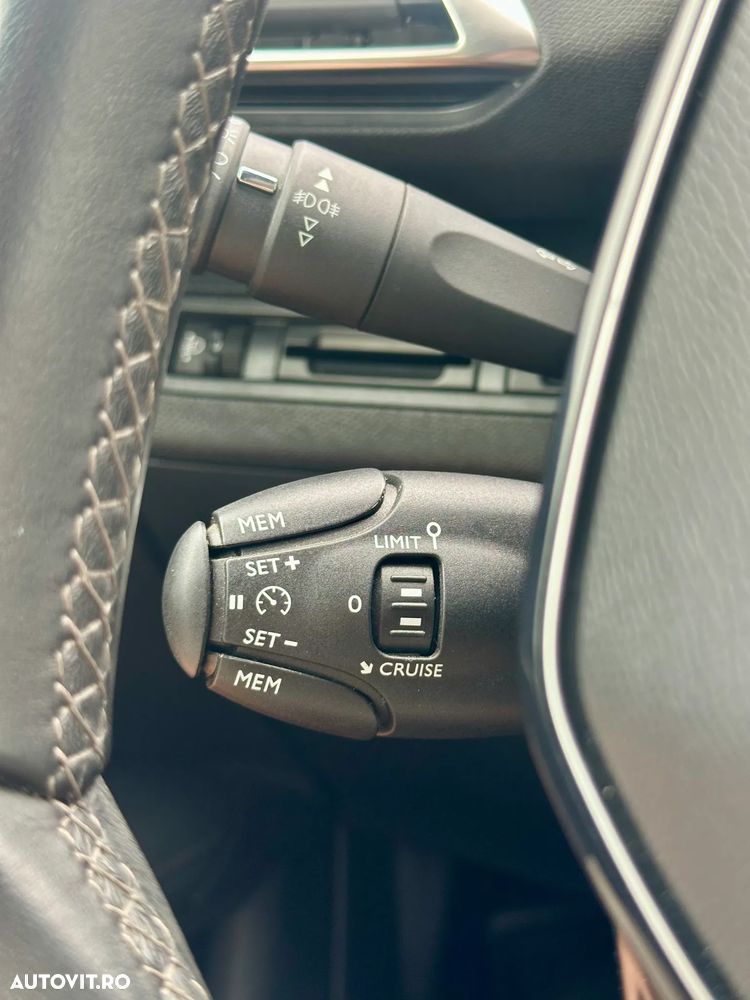 Peugeot 3008 - 28