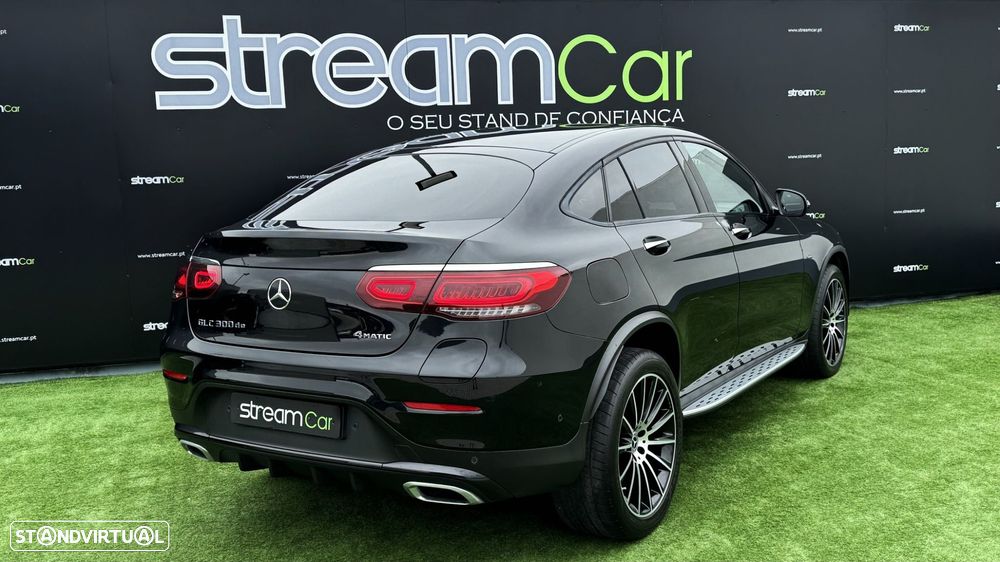 Mercedes-Benz GLC 300 de Coupe 4Matic 9G-TRONIC AMG Line Plus - 8
