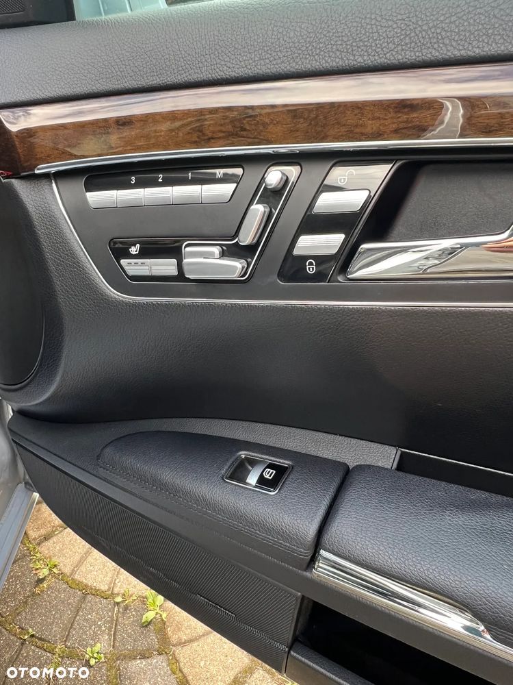 Mercedes-Benz Klasa S 350 (BlueTEC) d 4-Matic 7G-TRONIC - 26