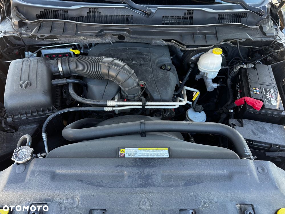Dodge RAM 5.7 4x4 - 32