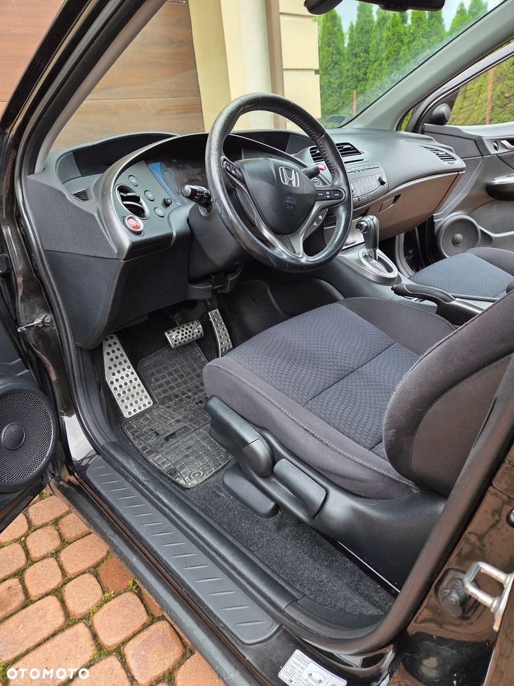 Honda Civic 1.8 Executive - 4