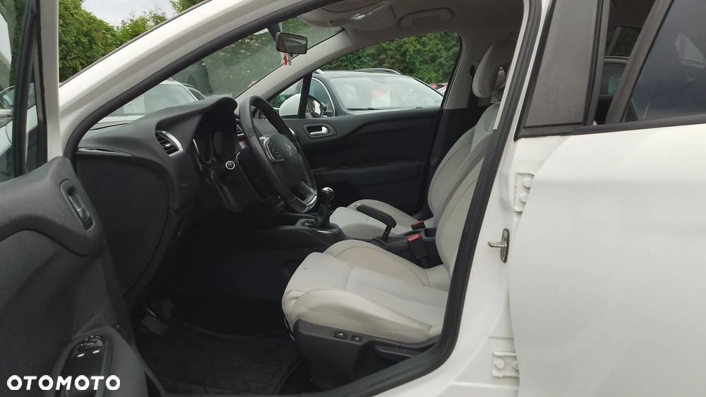 Citroën C4 HDi 90 Selection - 18