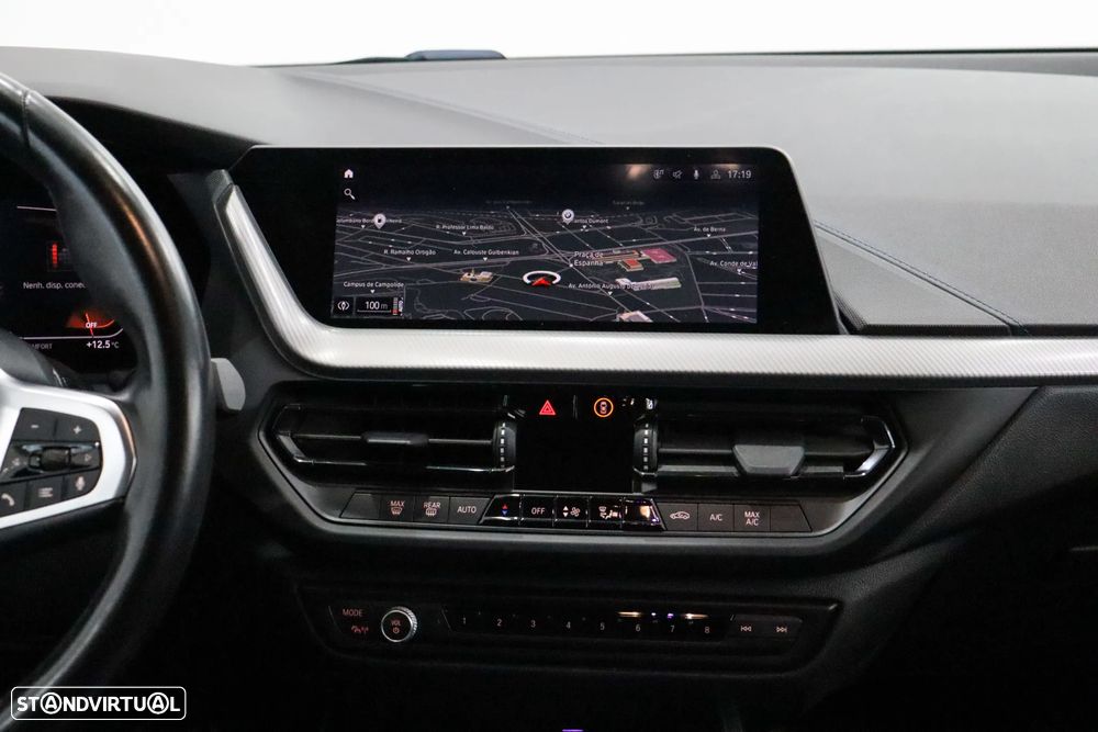 BMW 116 d Pack Desportivo M Auto - 19