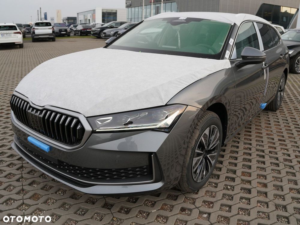 Skoda Superb 2.0 TSI Selection DSG - 7