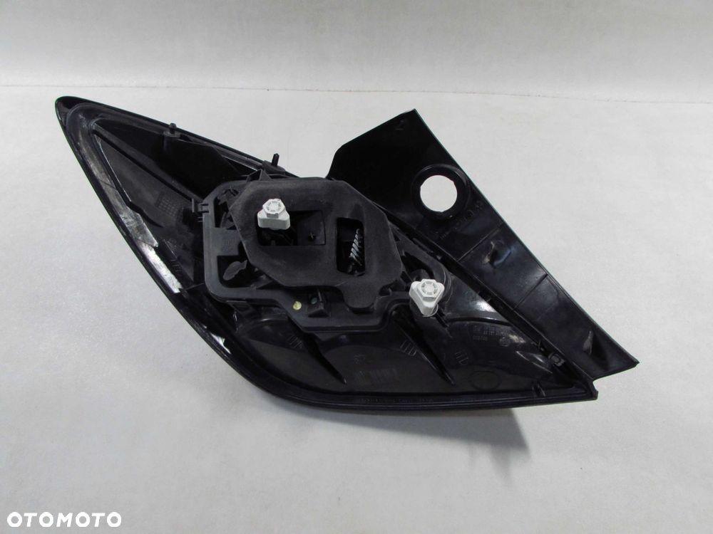OPEL ASTRA H HB GTC SRI LAMPA TYL PRAWA 13252444 - 7