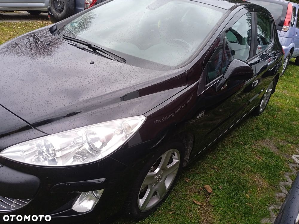 Peugeot 308 1.6 Premium - 4