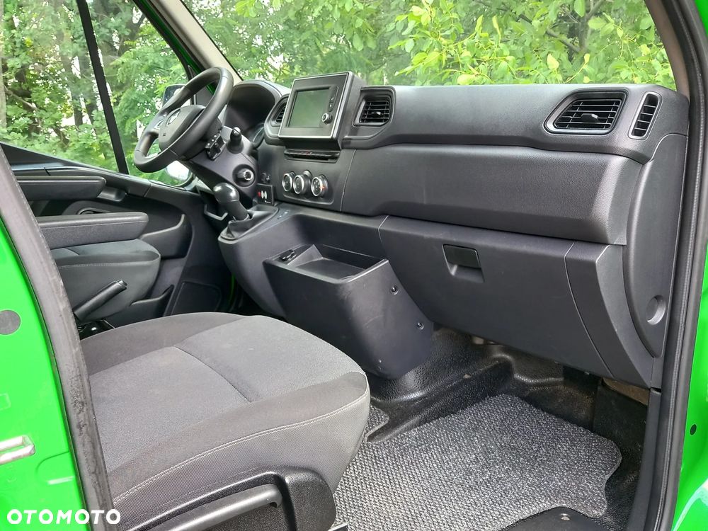 Renault Master - 15