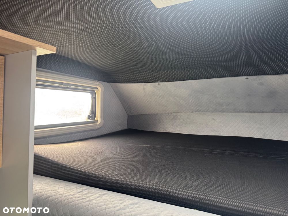 Volkswagen T4 syncro Karmann - 14