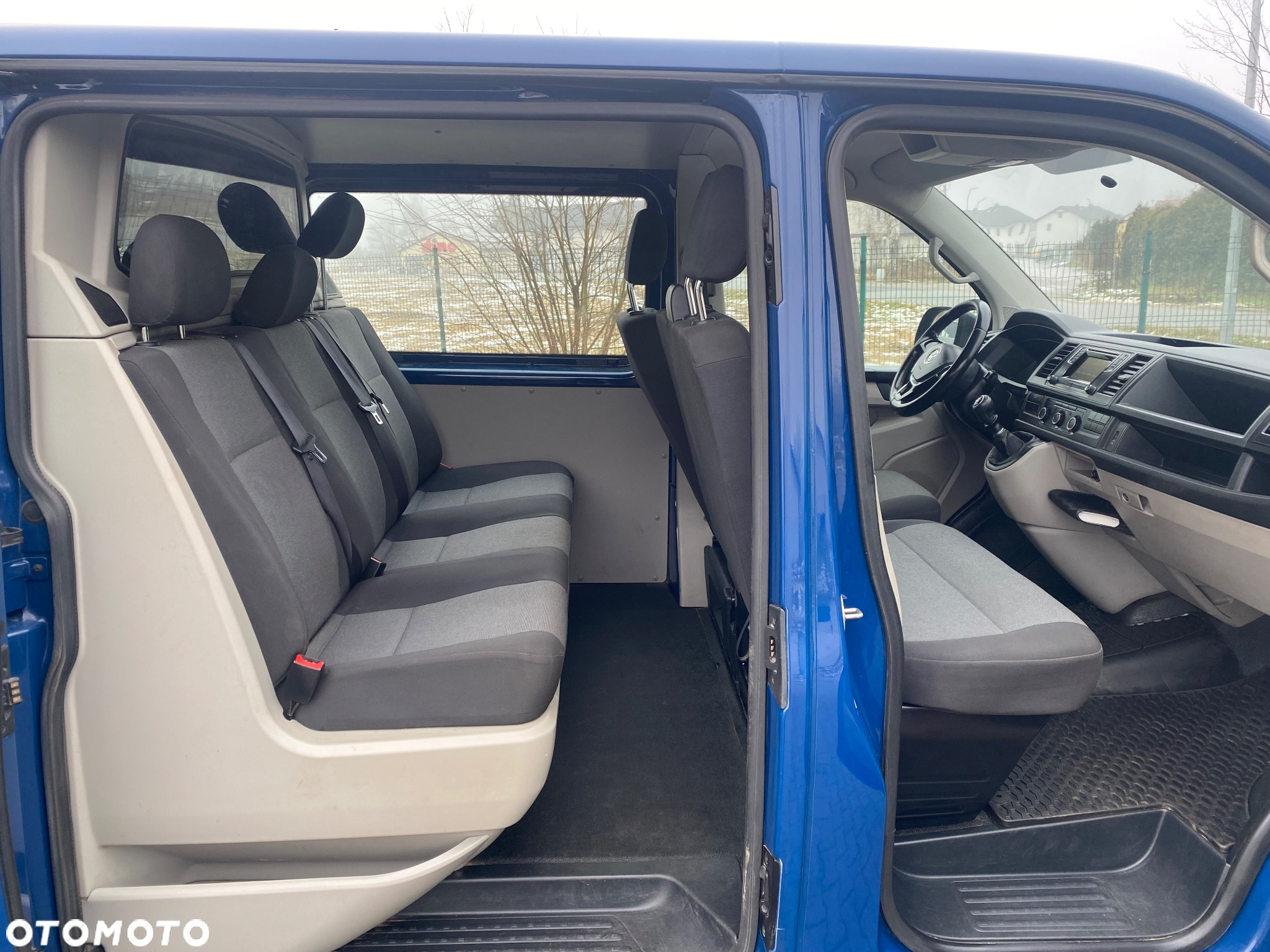 Volkswagen Transporter - 17