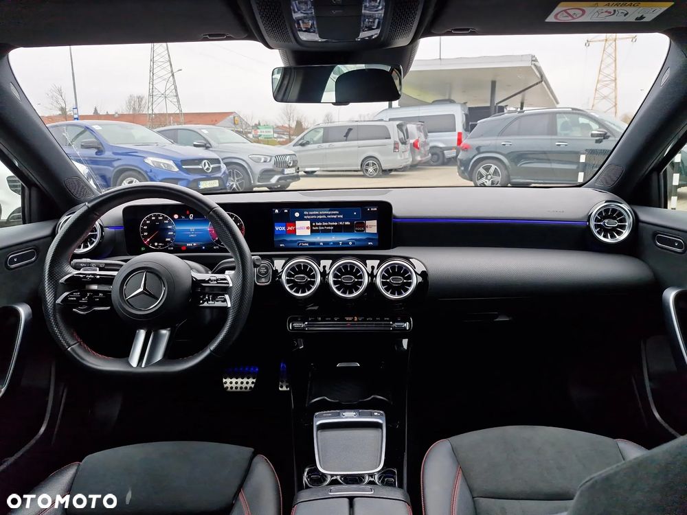 Mercedes-Benz Klasa A 200 AMG Line 7G-DCT - 10