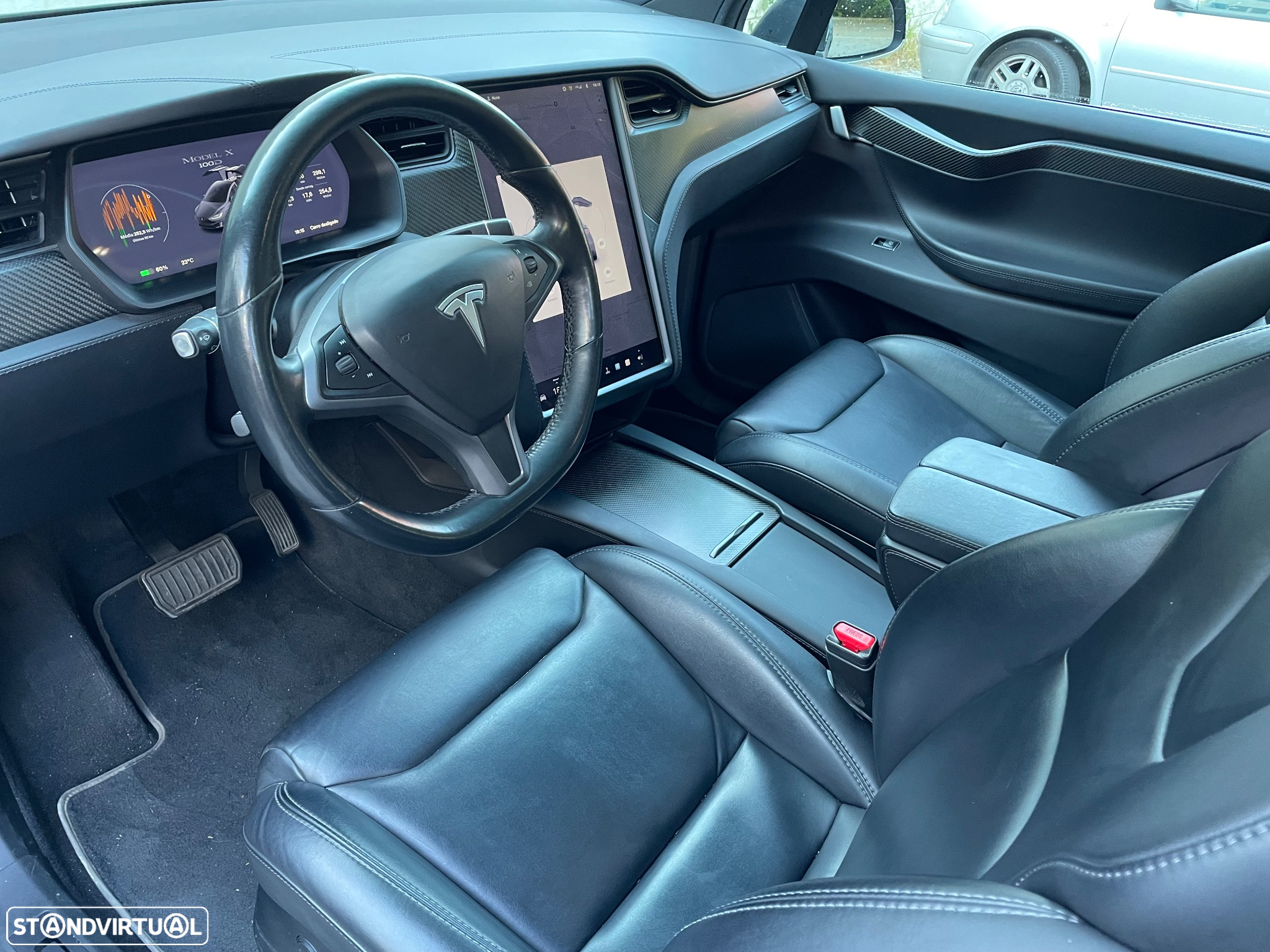 Tesla Model X 100D - 10