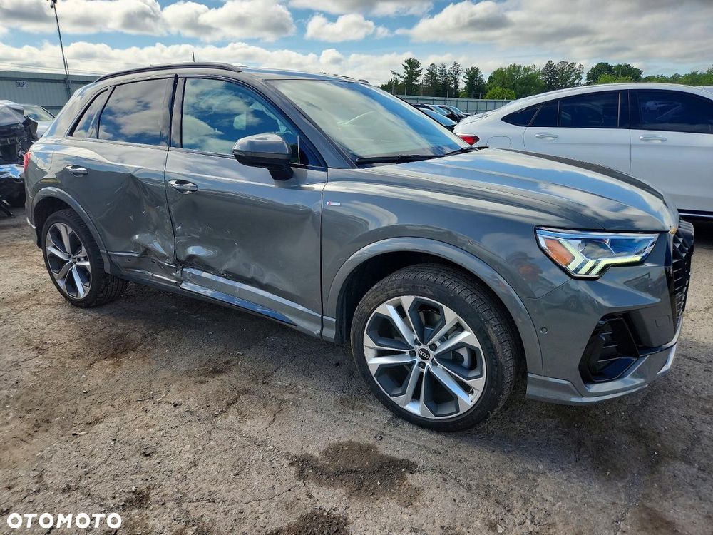 Audi Q3 45 TFSI Quattro S tronic S line - 3