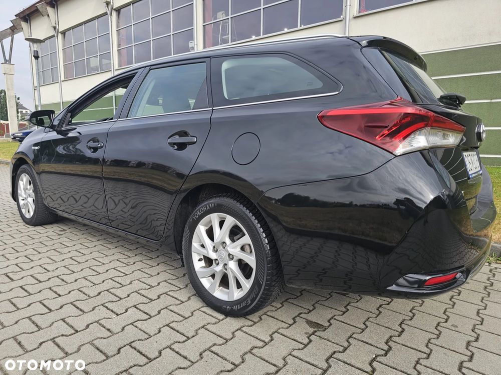 Toyota Auris - 3