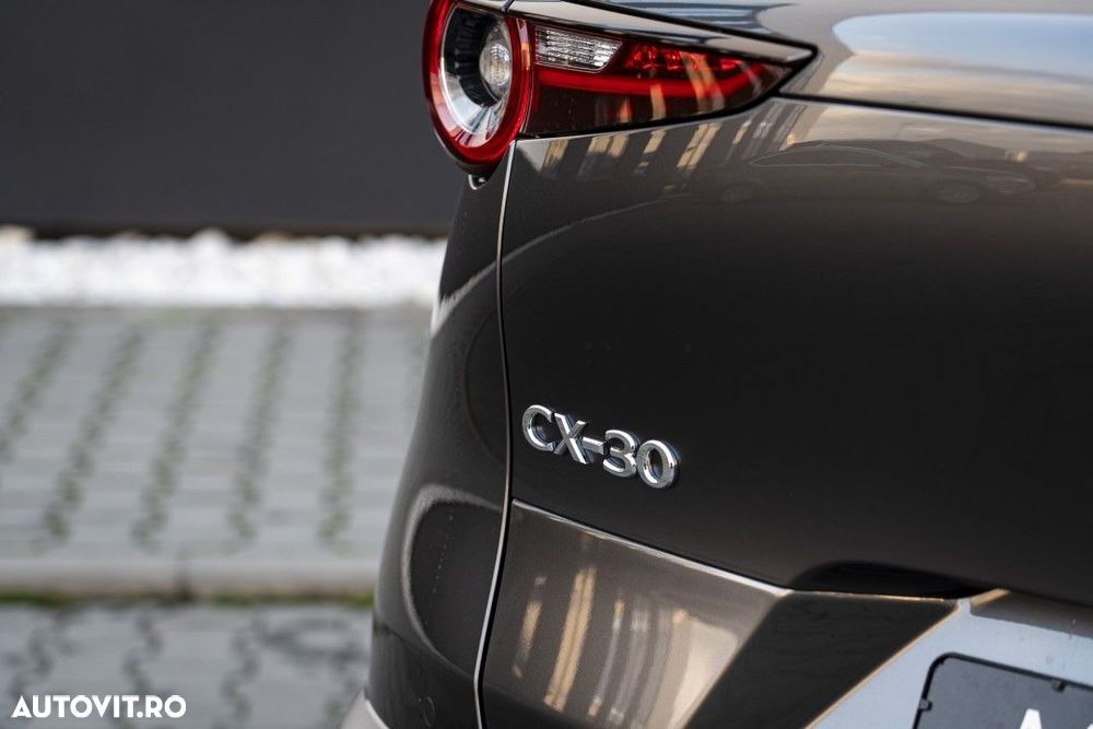 Mazda CX-30 - 11