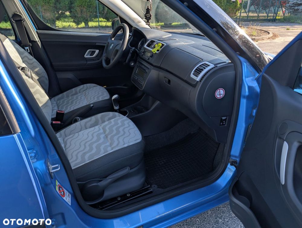 Skoda Roomster 1.4 16V Scout PLUS EDITION - 15