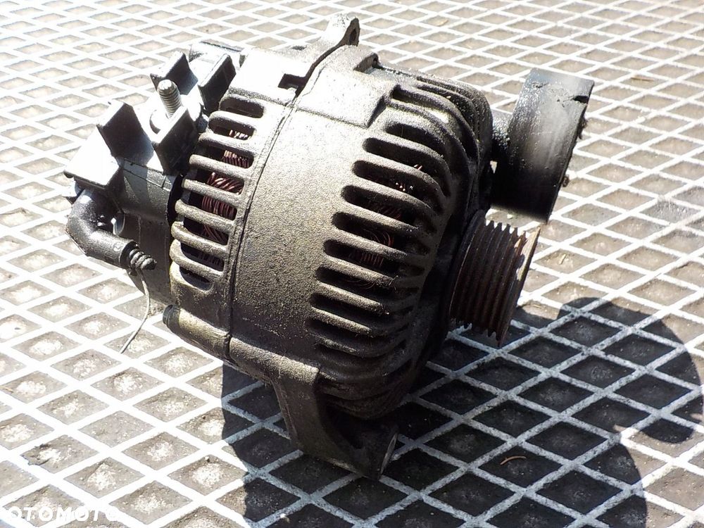 BMW 5 E60 E63 4.4 B ALTERNATOR 7540990 2543293A - 1