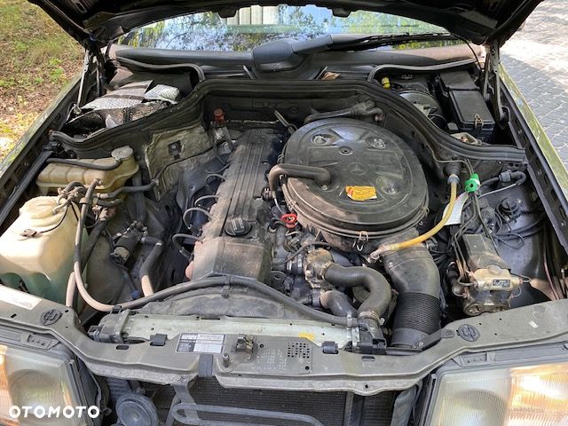 Mercedes-Benz W124 (1984-1993) - 37