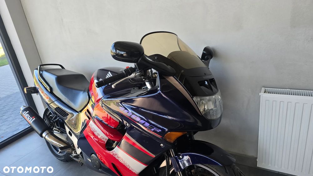 Honda CBR - 30