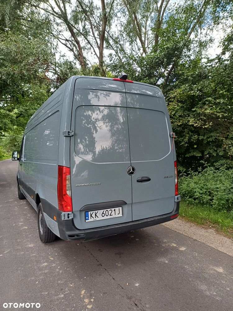 Mercedes-Benz SPRINTER - 5