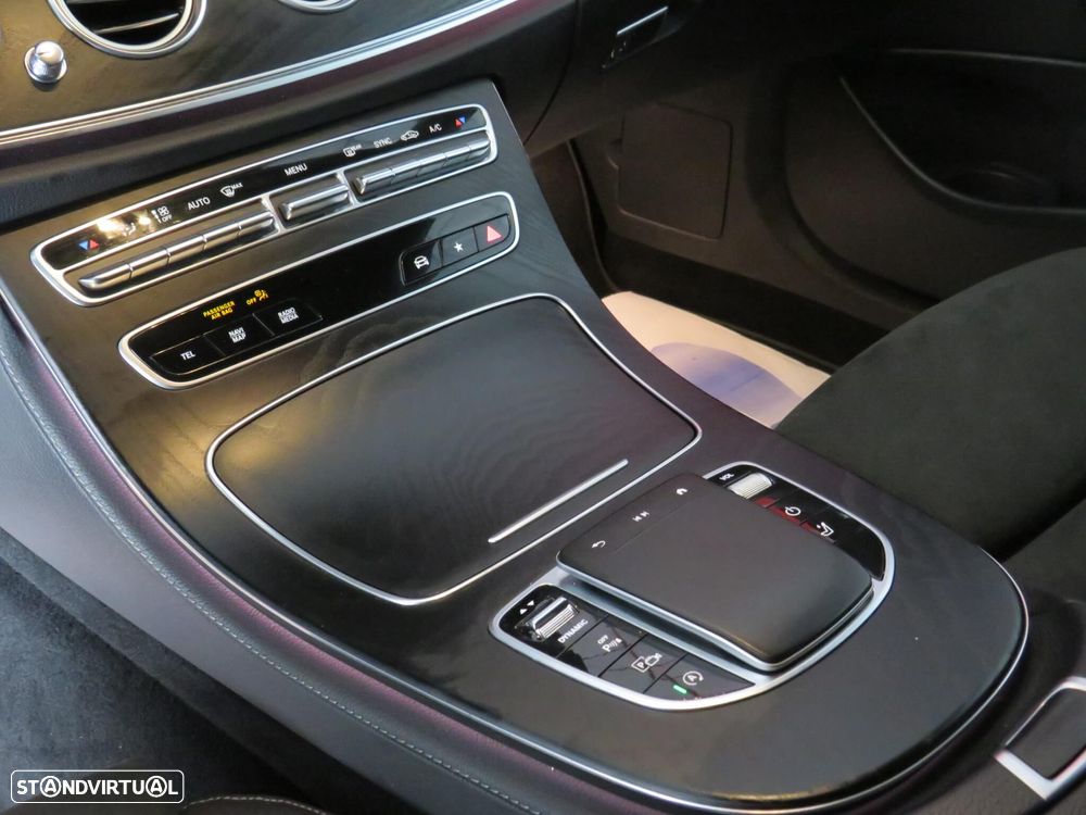 Mercedes-Benz E 220 d AMG Line 7L - 11