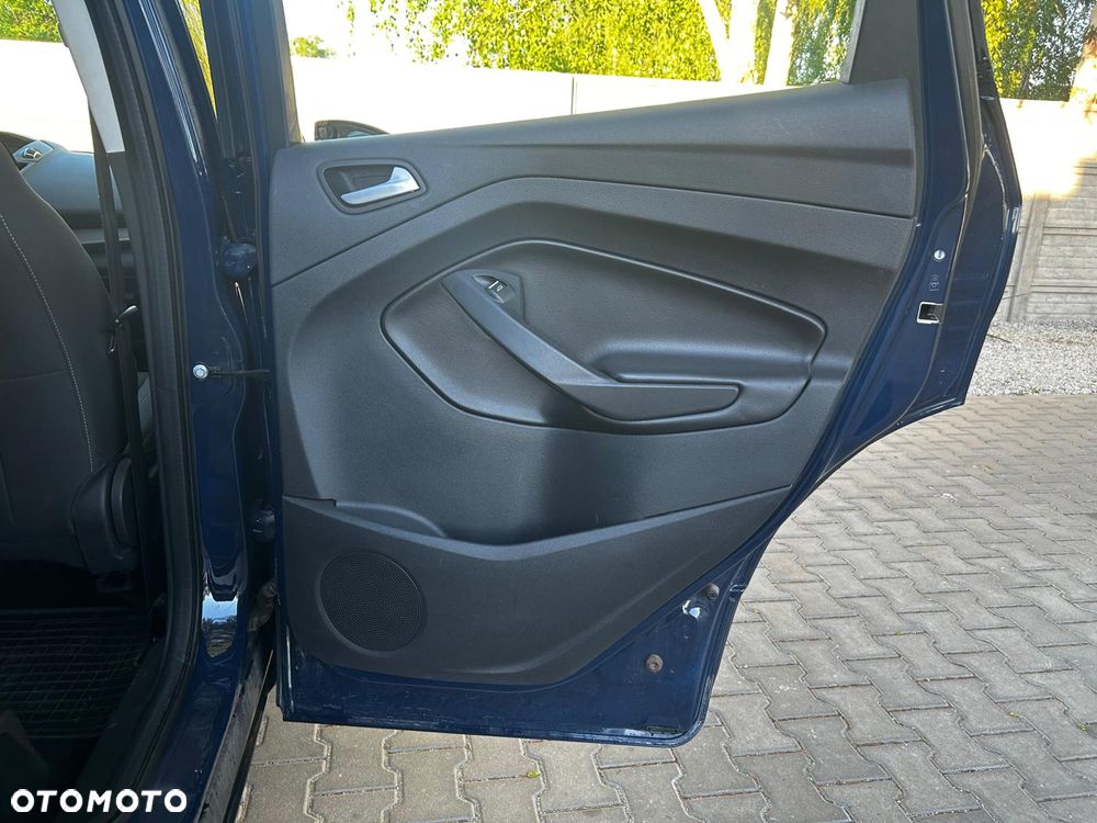 Ford Kuga 2.0 TDCi 4WD Trend - 22