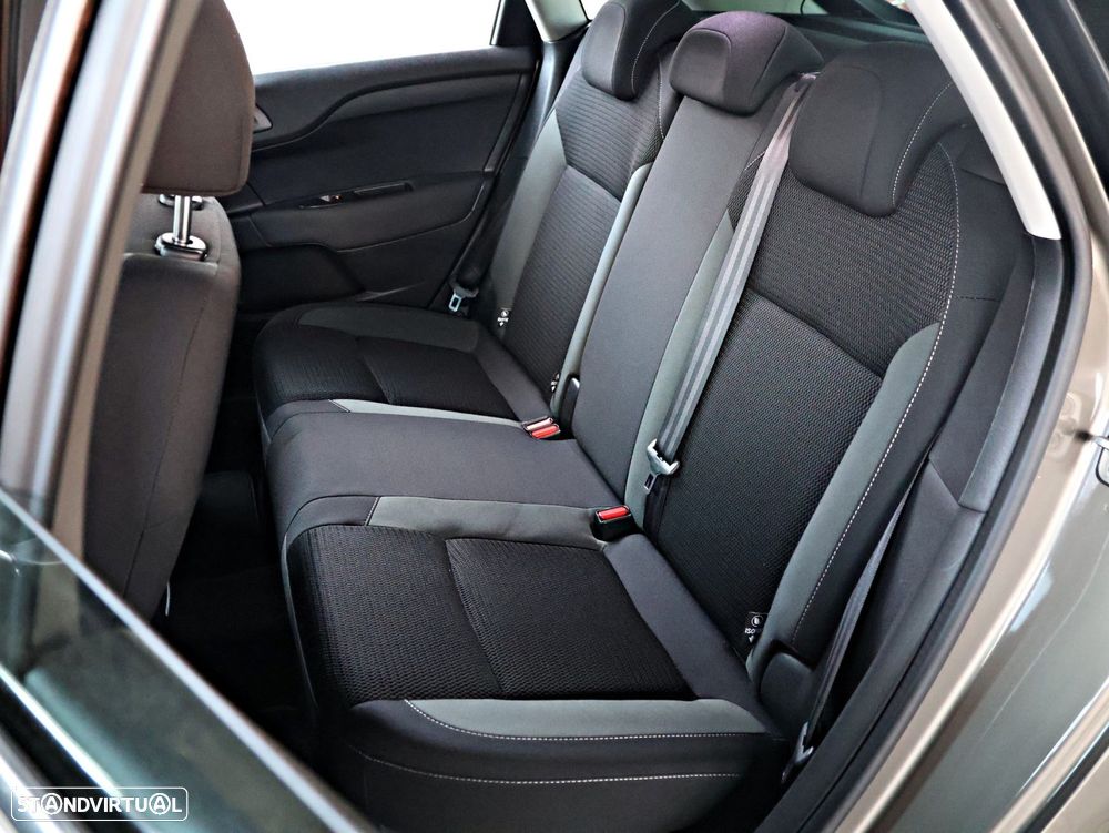 Citroën C4 1.6 BlueHDi Feel Edtion - 27