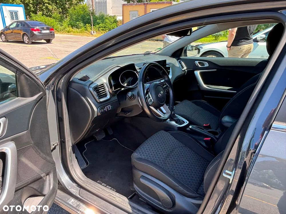 Kia Ceed 1.4 T-GDI M DCT - 16