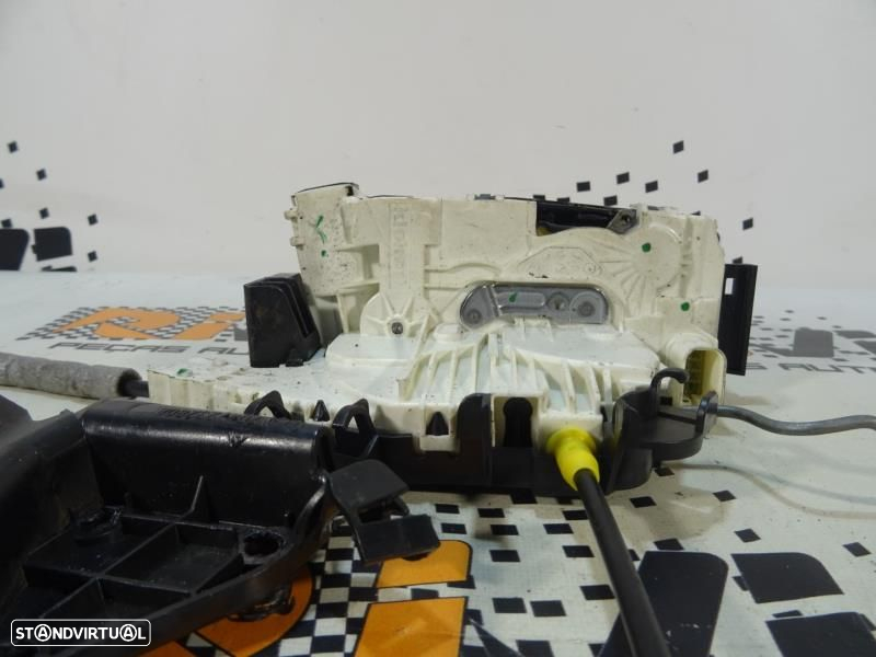 Fecho Da Porta Frente Direita Mercedes-Benz C-Class (W204)  A 204 720 - 6