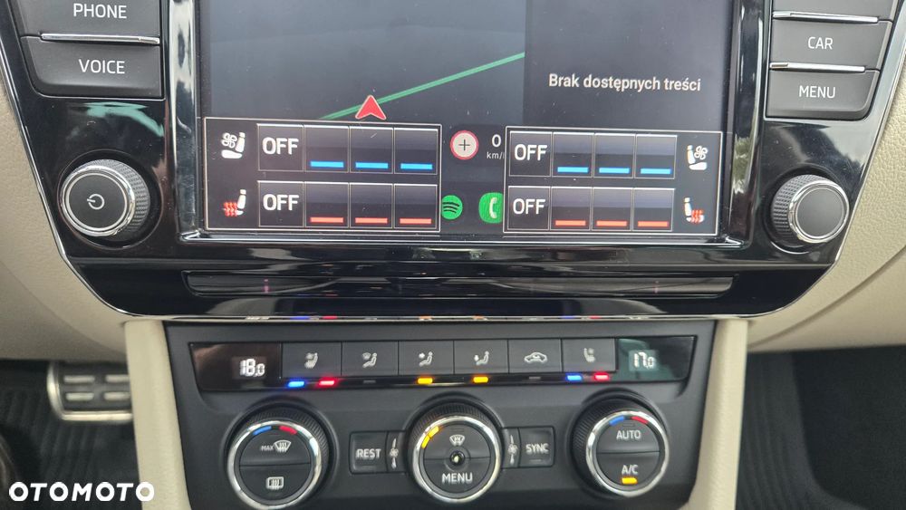 Skoda Superb 2.0 TDI L&K DSG - 23