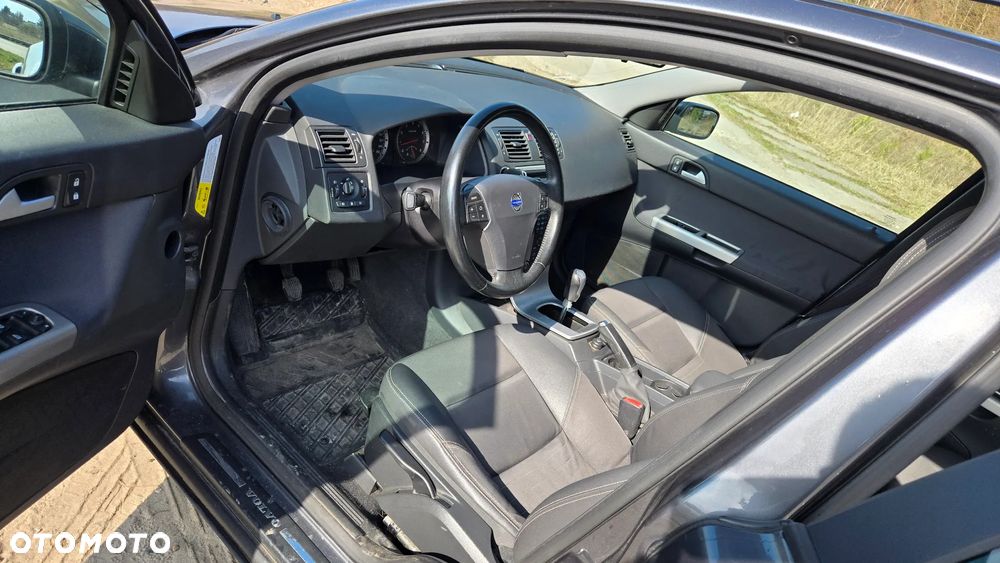 Volvo V50 1.8 Momentum - 10