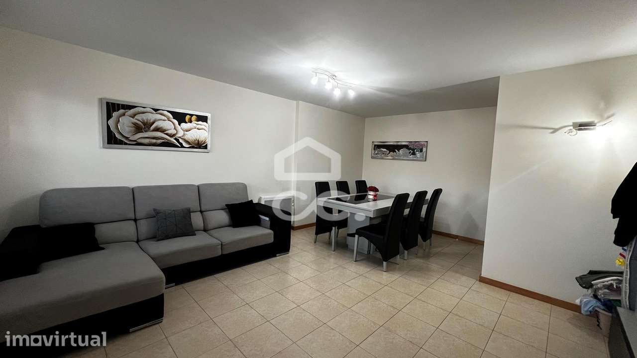 Apartamento T2, Lustosa, Lousada - Grande imagem: 2/16