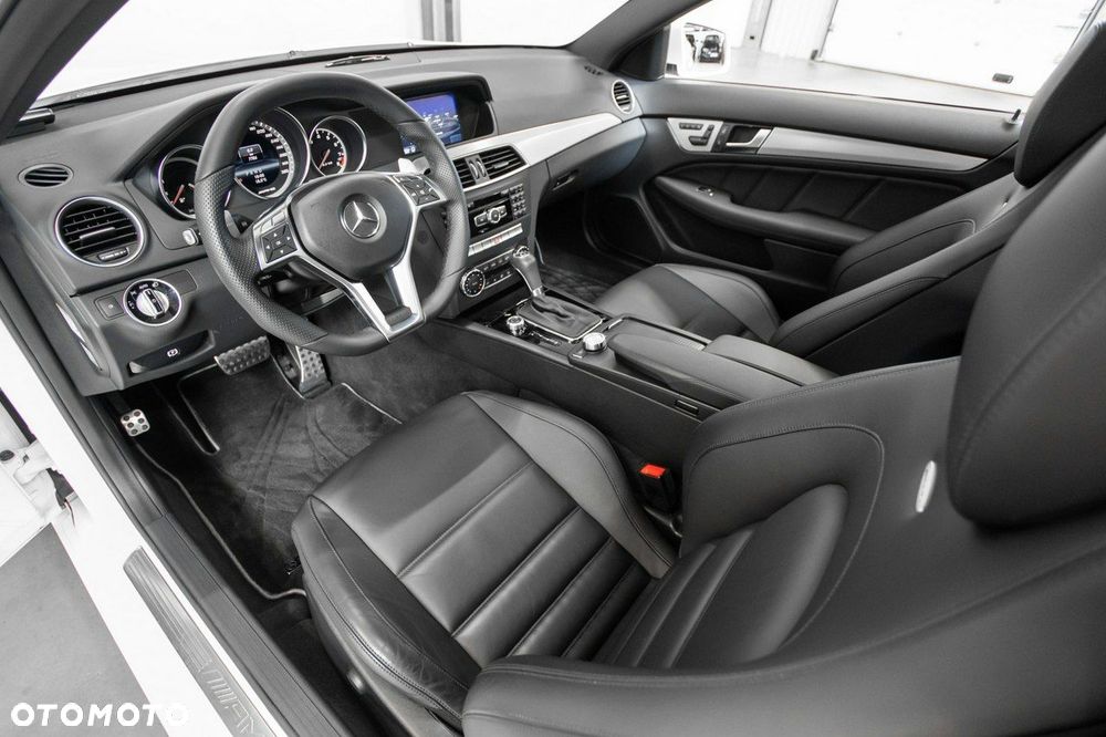 Mercedes-Benz Klasa C - 25