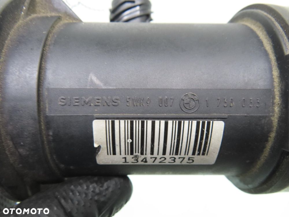 PRZEPŁYWOMIERZ BMW E39 520 M52B20 1730033 5WK9007 - 5