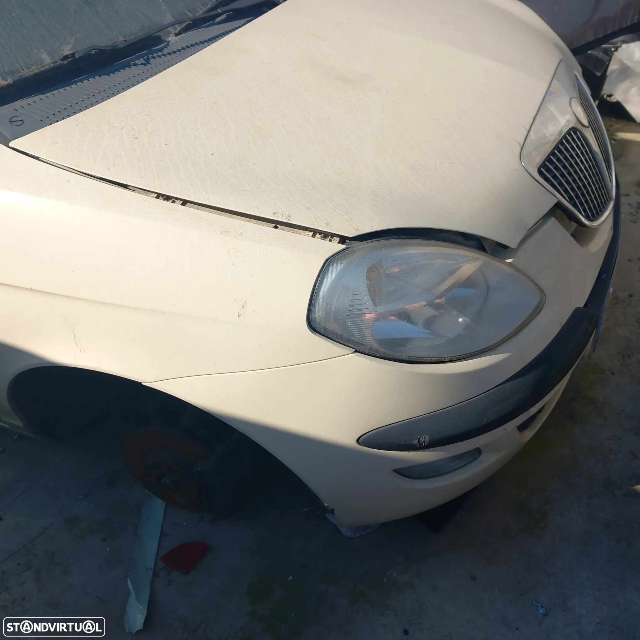 Frente completa lancia y 2003 - 4