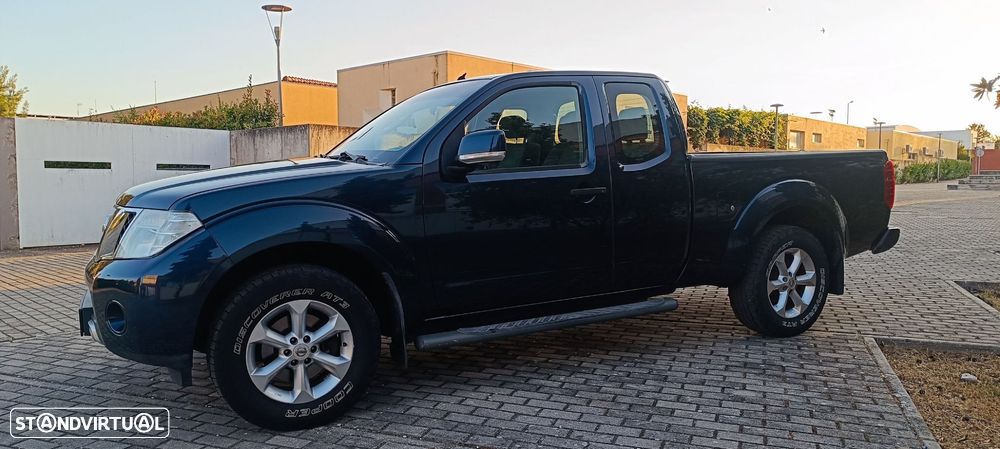 Nissan Navara 2.5 dCi KC SE 4WD - 2
