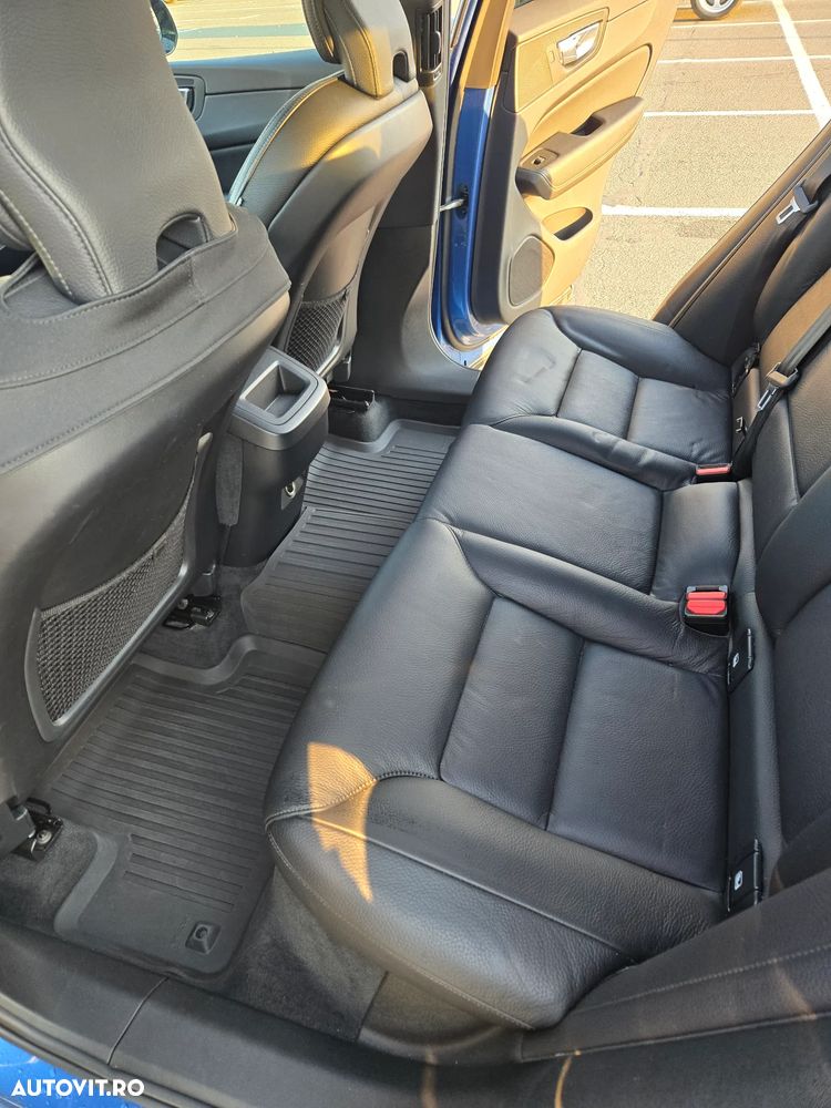 Volvo XC 60 - 12
