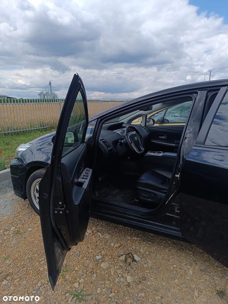 Toyota Prius+ (Hybrid) Executive - 18