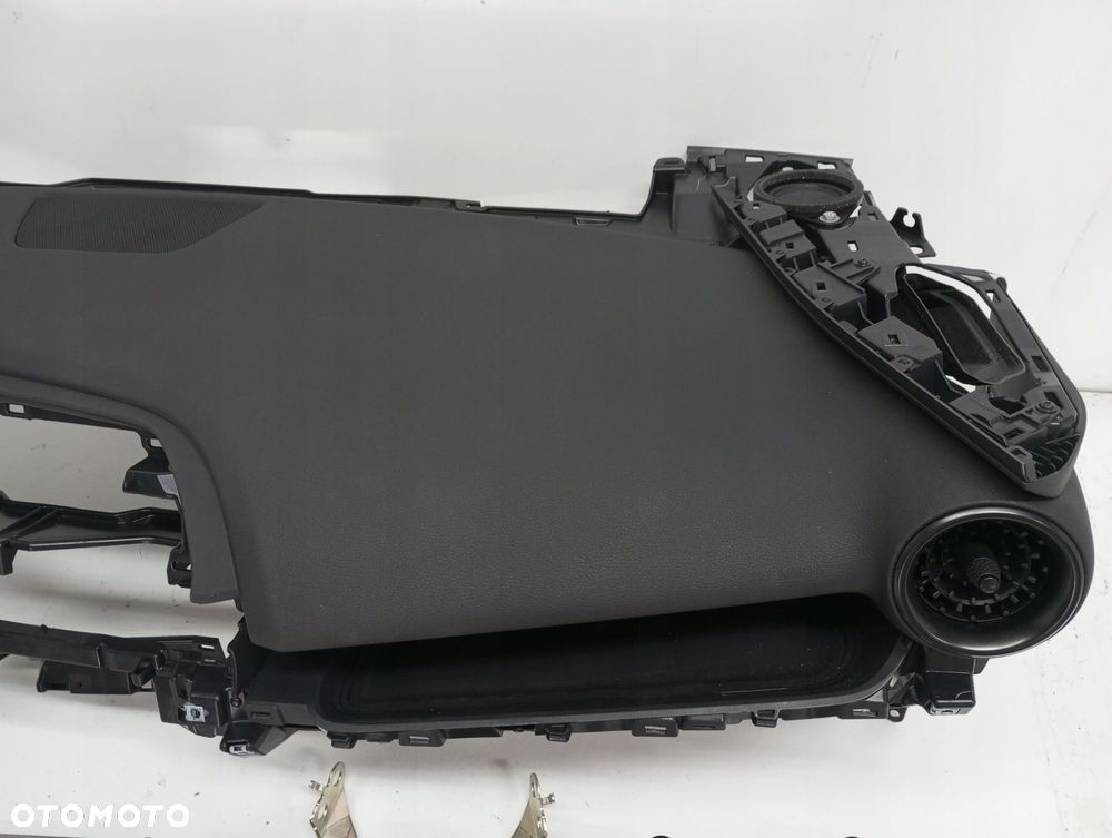 Deska konsola pulpit TOYOTA CHR C-HR II 2 - 4