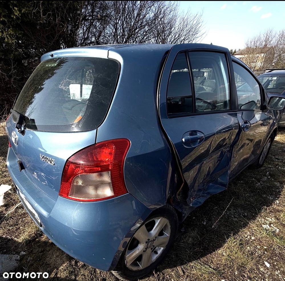 Toyota Yaris 1.3 Sol MM - 5