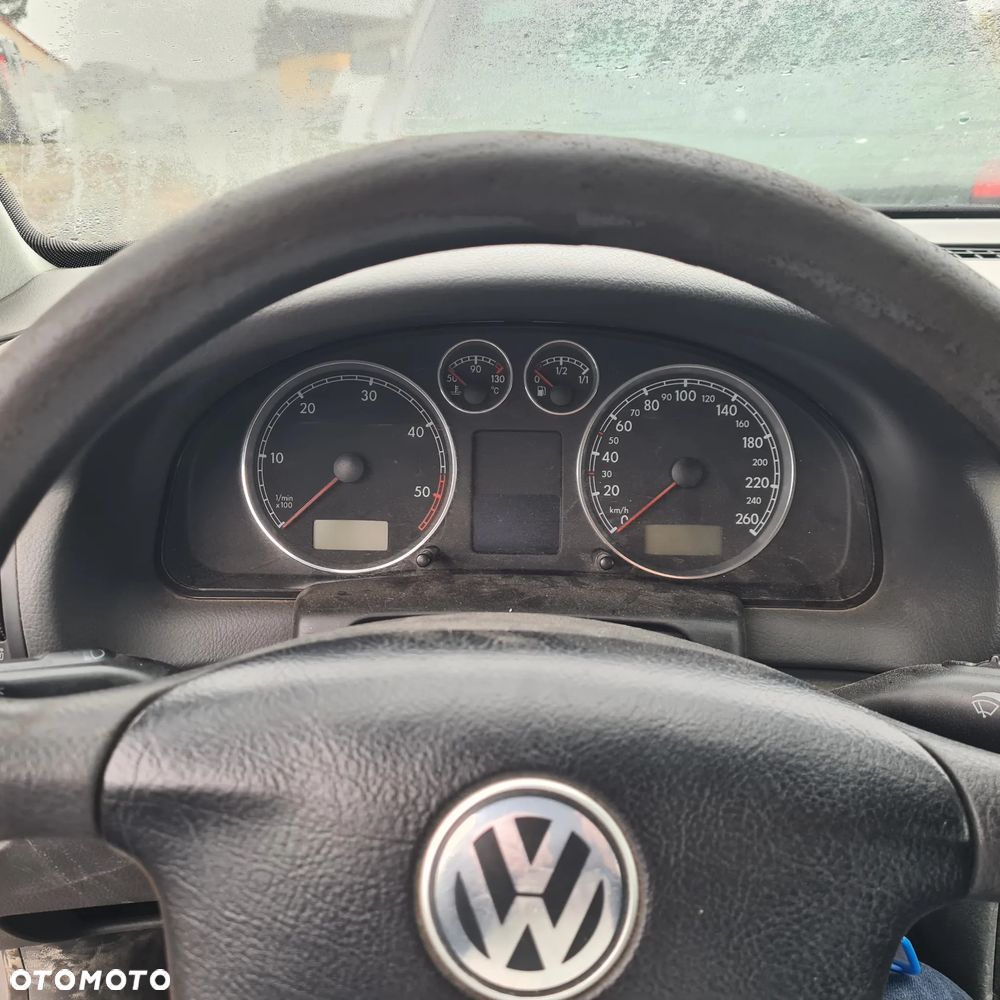 Volkswagen Passat 1.9 TDI - 7