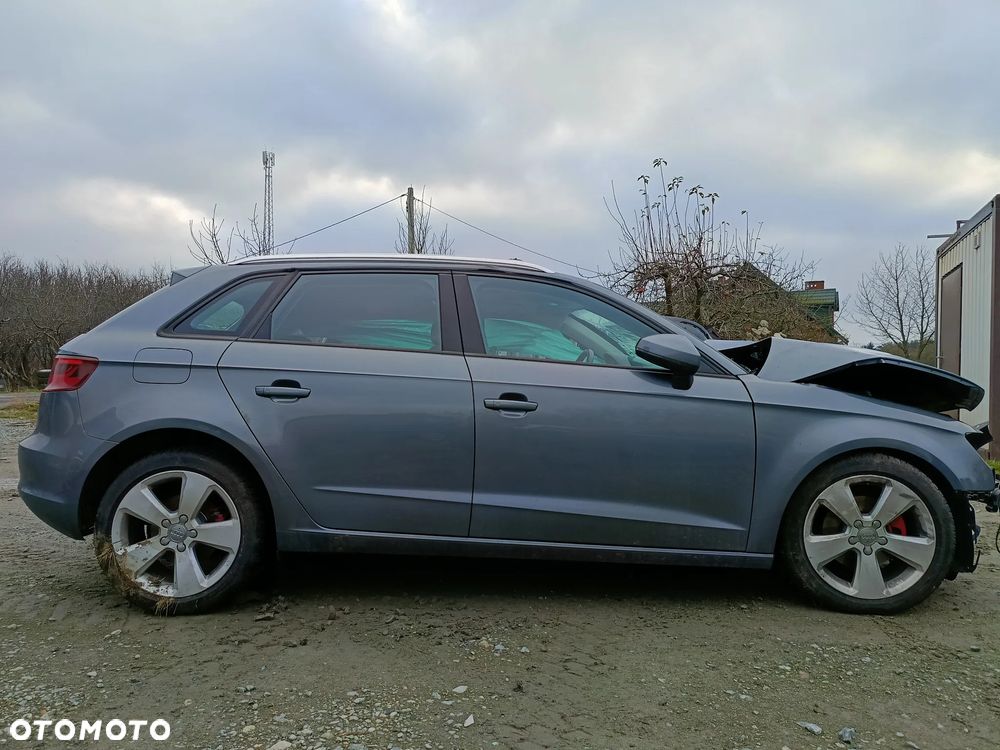 Audi A3 Sportback 2.0 TDI clean diesel Ambition S tronic - 2