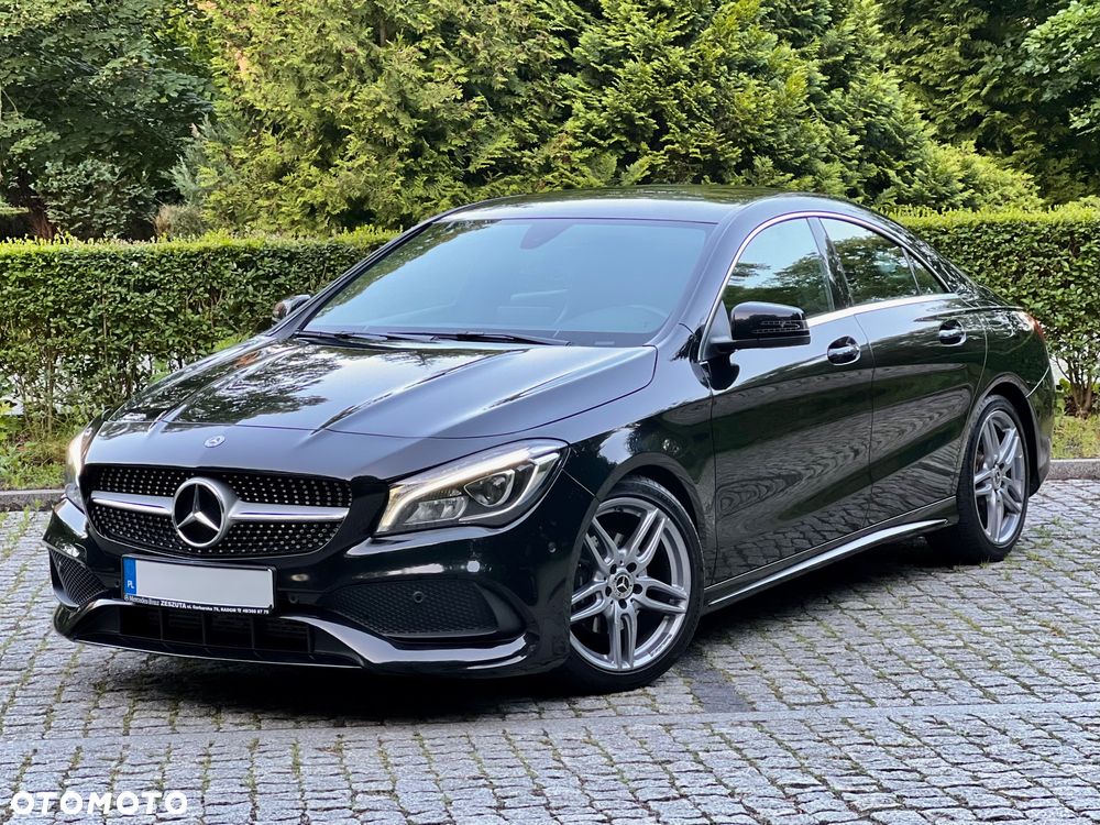 Mercedes-Benz CLA 200 7G-DCT AMG Line - 3