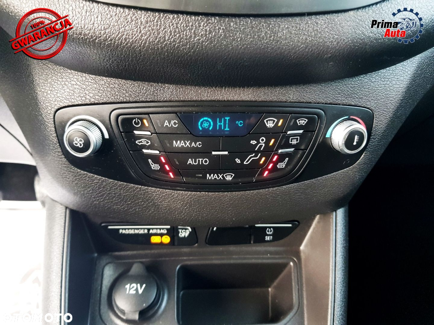Ford Tourneo Courier - 26